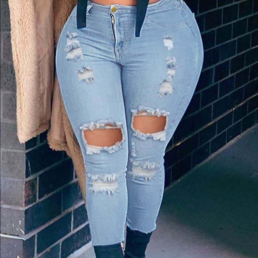 Denim Jeans w/ holes